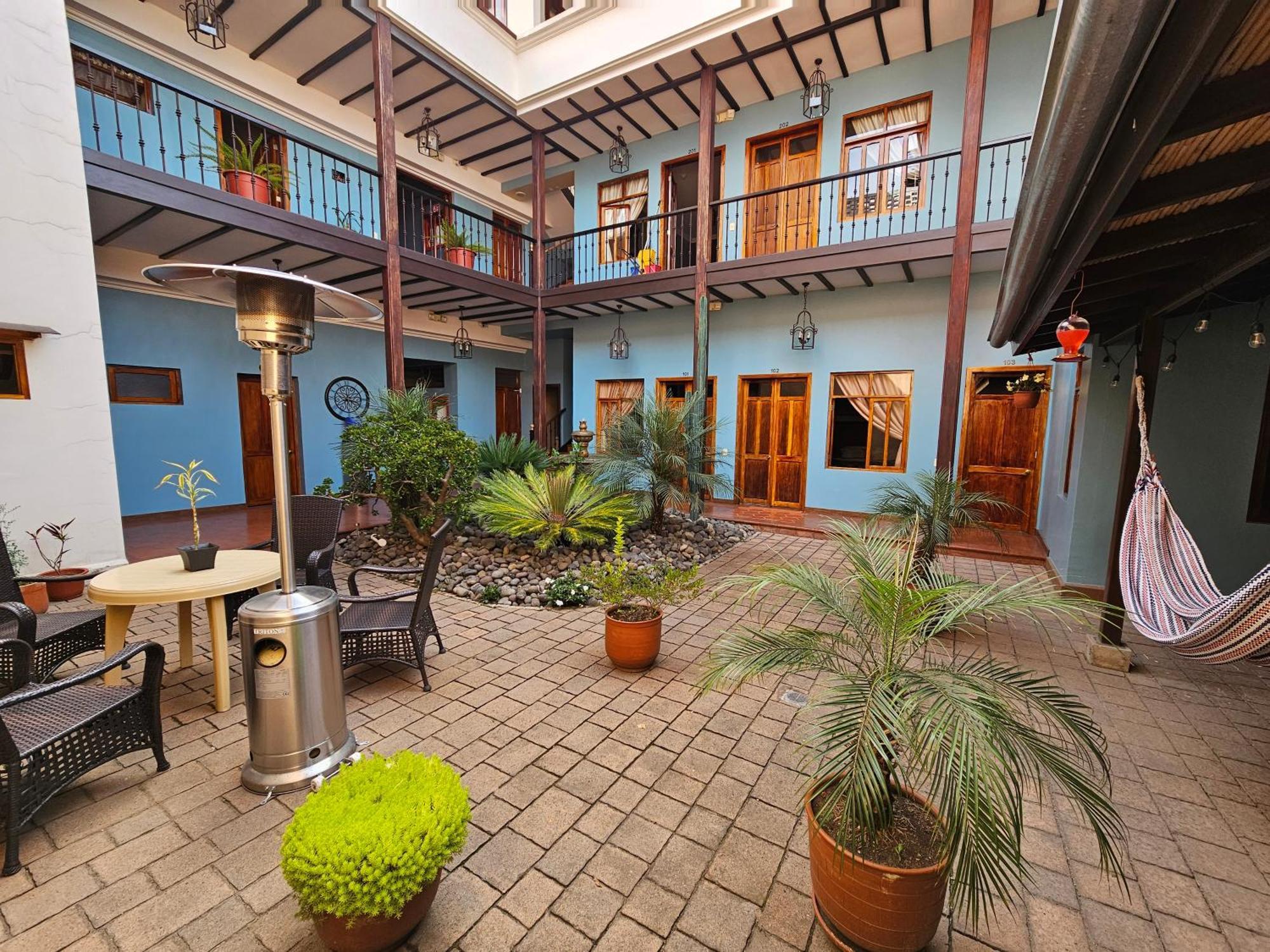 Casa Hibiscus Boutique Hotel كوينكا المظهر الخارجي الصورة